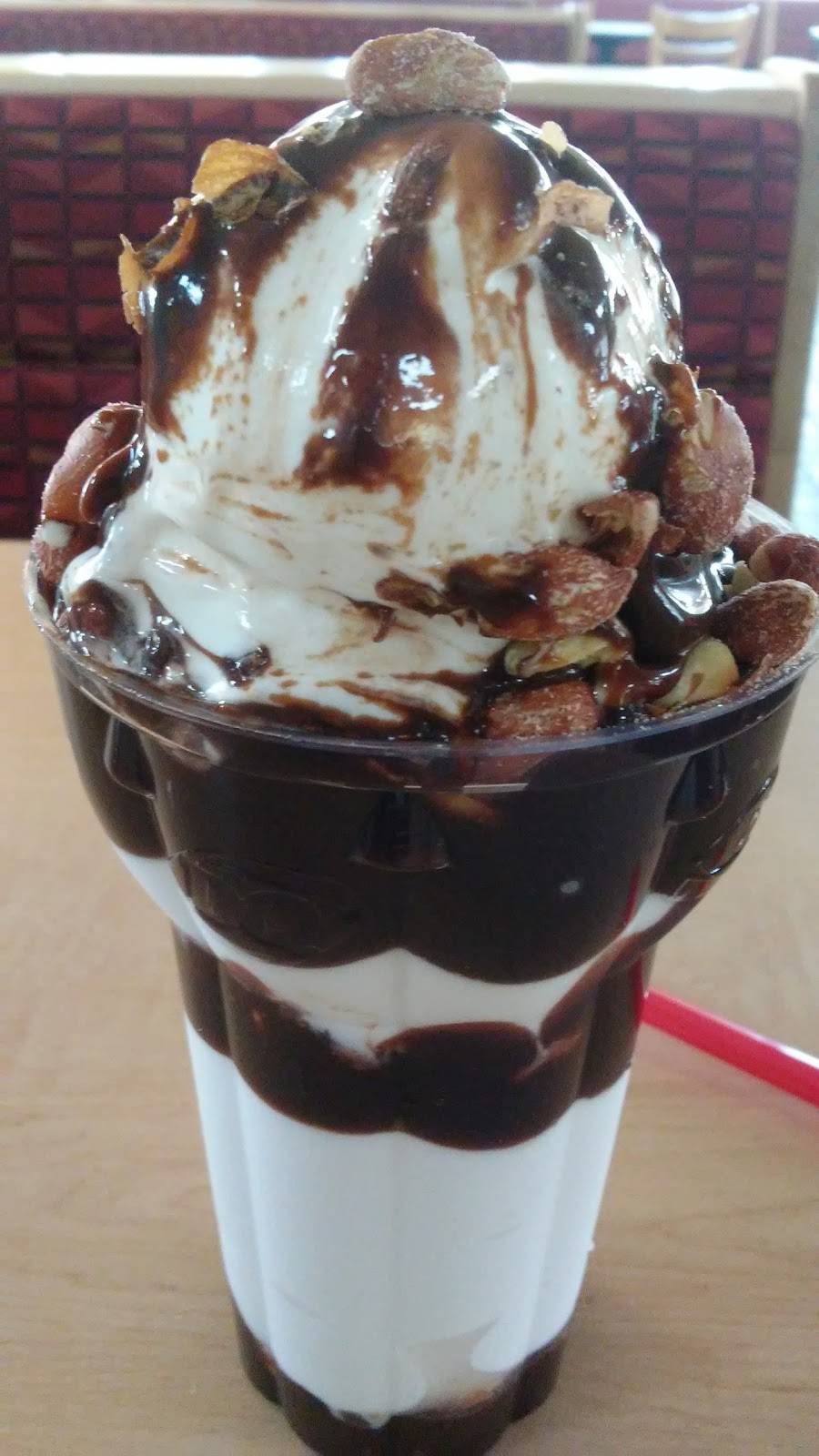 Dairy Queen | restaurant | 622 N Main St, Cedartown, GA 30125, USA | 7707486078 OR +1 770-748-6078