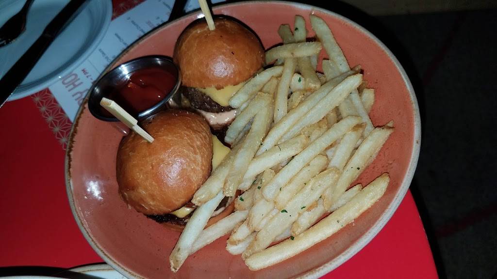 Red Bar and Lounge | restaurant | 17900 Jamboree Rd, Irvine, CA 92614, USA | 9492256757 OR +1 949-225-6757