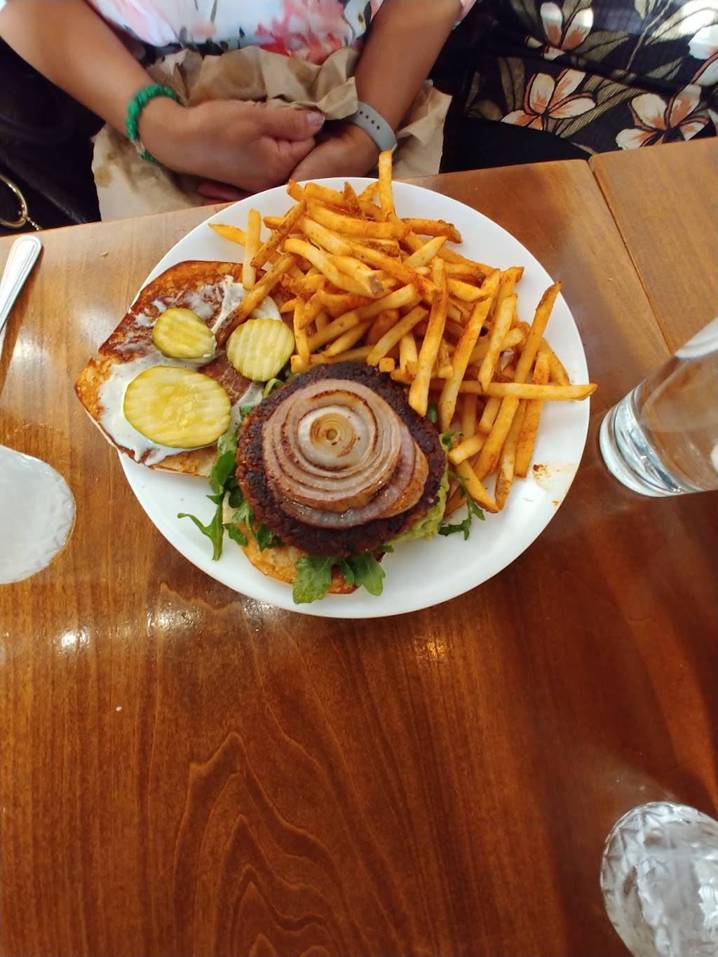 Seabirds Kitchen | restaurant | 2930 Bristol St, Costa Mesa, CA 92626, USA | 7145492584 OR +1 714-549-2584