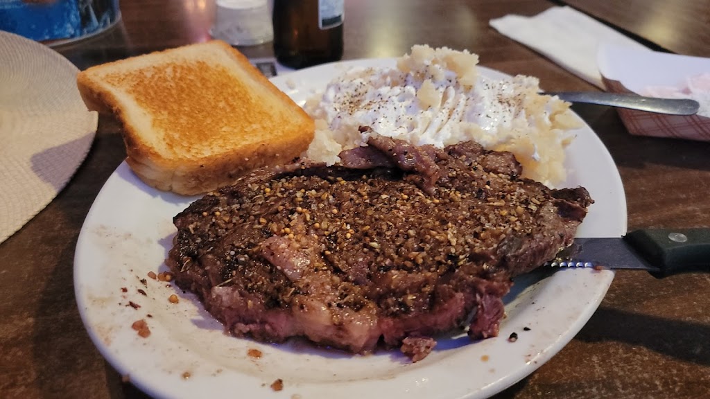 The Office Lounge & Liquor Store | restaurant | 3900 E 3rd St, Bloomington, IN 47401, USA | 8123320911 OR +1 812-332-0911