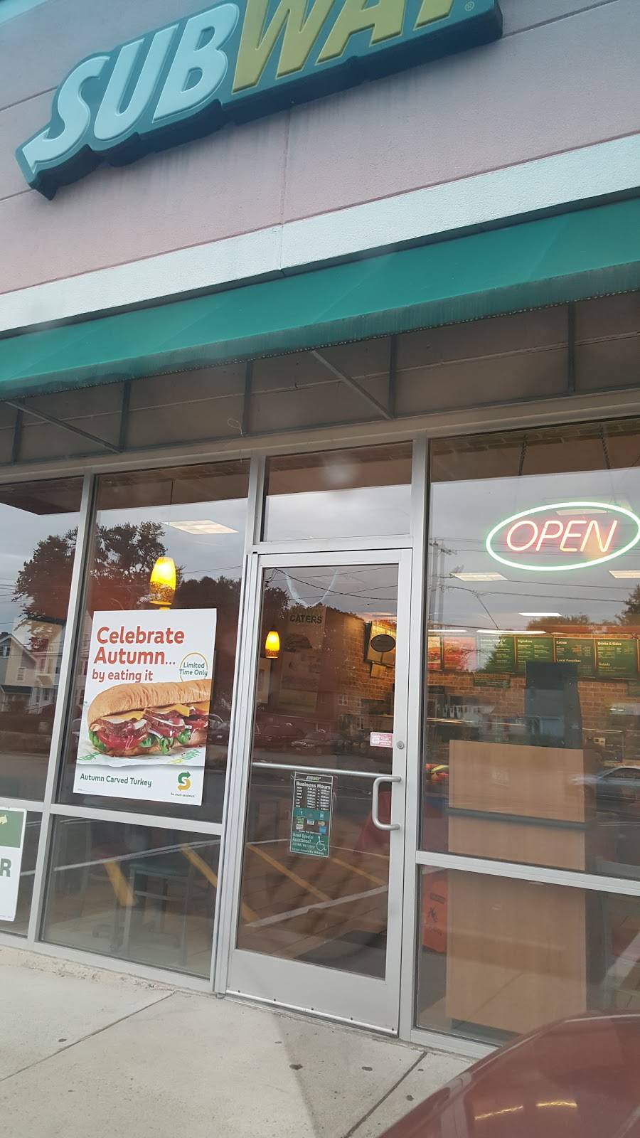 Subway | restaurant | 40 Jackson St, Methuen, MA 01844, USA | 9782580591 OR +1 978-258-0591