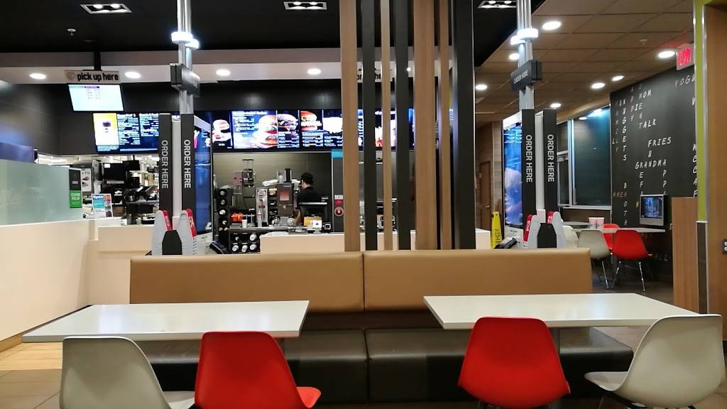 McDonalds | cafe | 11500 SW 88th St, Miami, FL 33156, USA | 3055952347 OR +1 305-595-2347