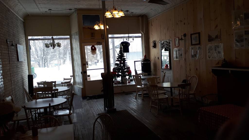 Hometown Pizza | restaurant | Teeswater, ON N0G 2S0, Canada | 5193926007 OR +1 519-392-6007