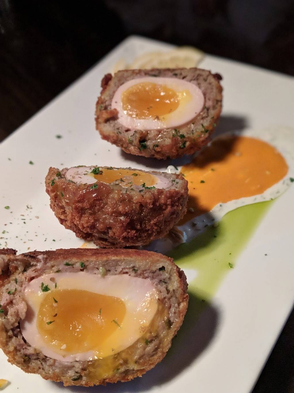 Underground Public House | restaurant | 717 S University Ave, Carbondale, IL 62901, USA | 6184901586 OR +1 618-490-1586