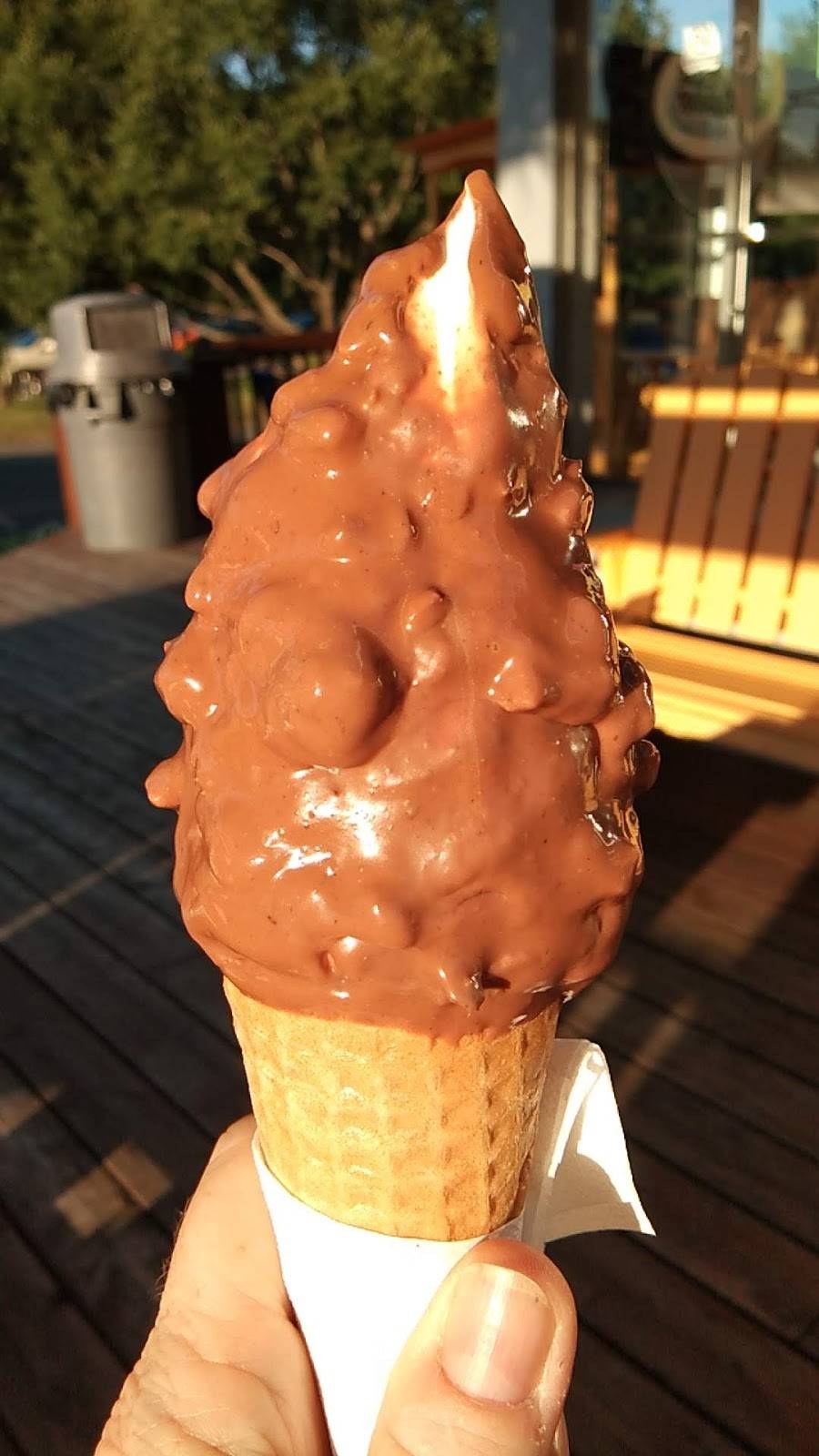 Maître Glacier Repentigny | restaurant | 378 Rue Notre-Dame, Repentigny, QC J6A 2S6, Canada | 4505812410 OR +1 450-581-2410