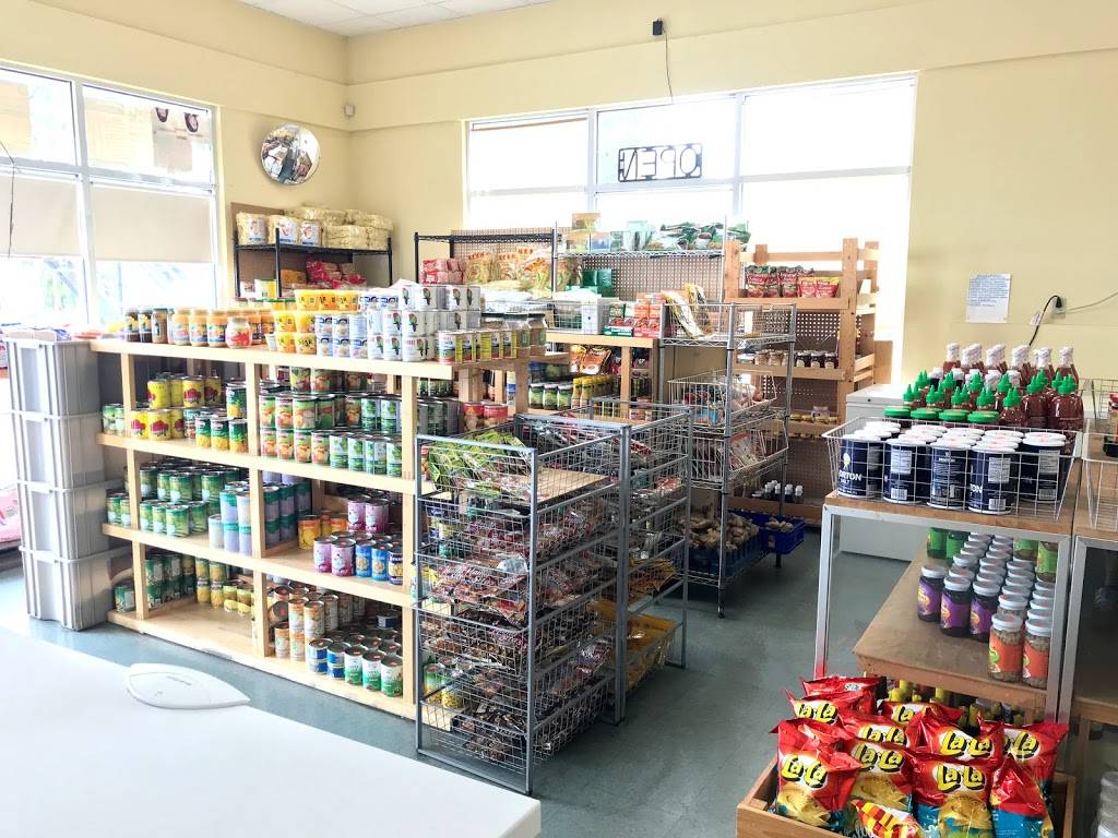 Island Flavors | restaurant | 2901 Perry Ave NE, Bremerton, WA 98310, USA | 3604792552 OR +1 360-479-2552