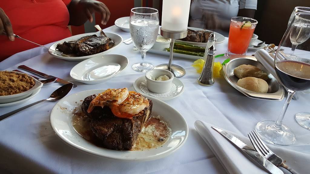 Ruths Chris Steak House | restaurant | 13455 Maxella Ave #230, Marina Del Rey, CA 90292, USA | 3108214593 OR +1 310-821-4593