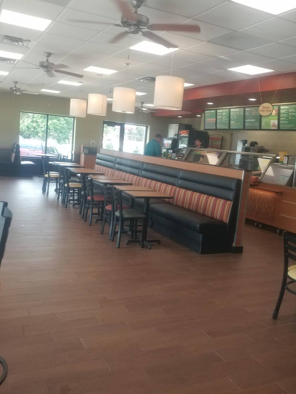 Subway | restaurant | 2900 Cliff Rd E, Burnsville, MN 55337, USA | 9528959308 OR +1 952-895-9308