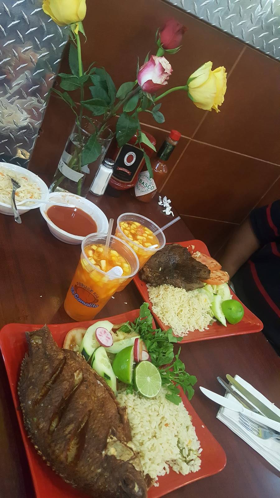 Pupuseria El Comalito | restaurant | 1167 University Blvd E, Takoma Park, MD 20912, USA | 3014452225 OR +1 301-445-2225