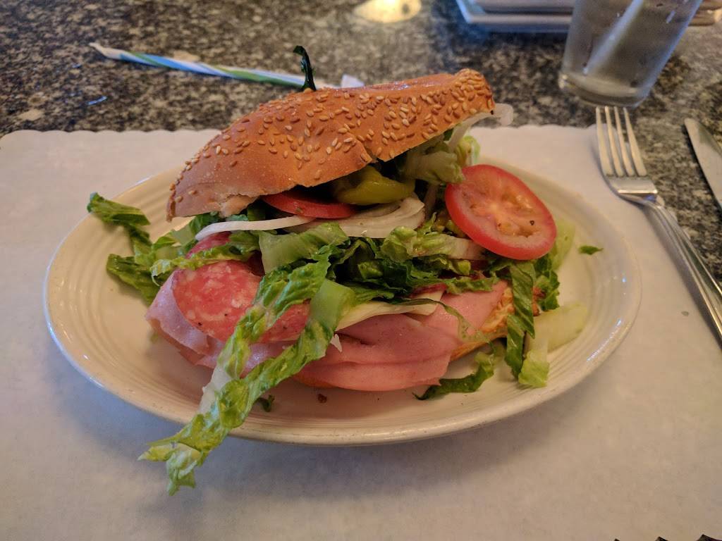 Chi Chis Pizza | restaurant | 23043 Soledad Canyon Rd, Santa Clarita, CA 91350, USA | 6612594040 OR +1 661-259-4040