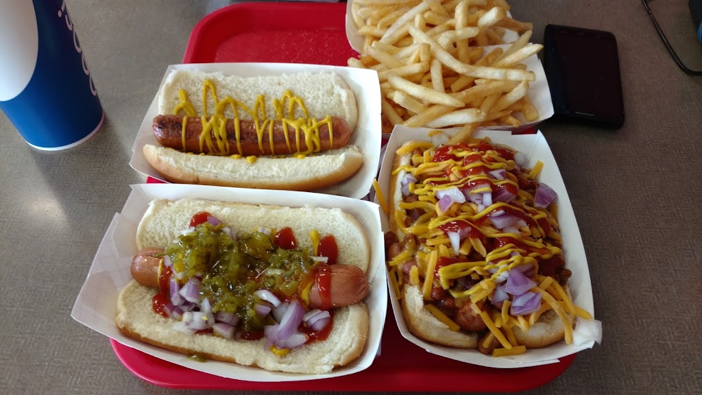 Burger Queen Drive In | restaurant | 109 S F St, Lakeview, OR 97630, USA | 5419473677 OR +1 541-947-3677