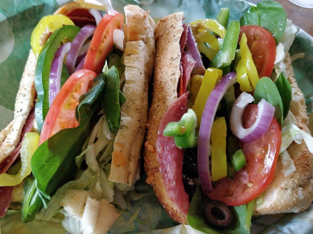 Subway Restaurants | restaurant | 1823 N Mays St, Round Rock, TX 78664, USA | 5122447827 OR +1 512-244-7827