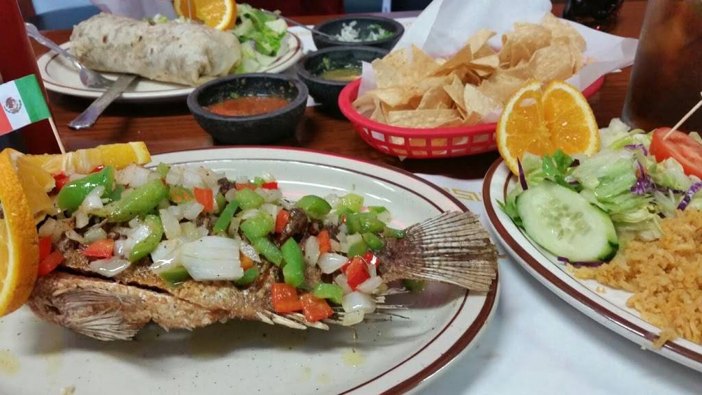 Mazatlan Restaurant | restaurant | 6902 Paramount Blvd, Long Beach, CA 90805, USA | 5625314018 OR +1 562-531-4018
