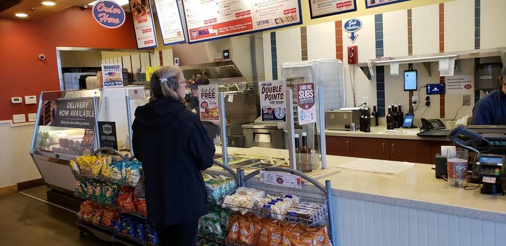 Jersey Mikes Subs | meal takeaway | 31800 Grape St #B, Lake Elsinore, CA 92532, USA | 9516745860 OR +1 951-674-5860