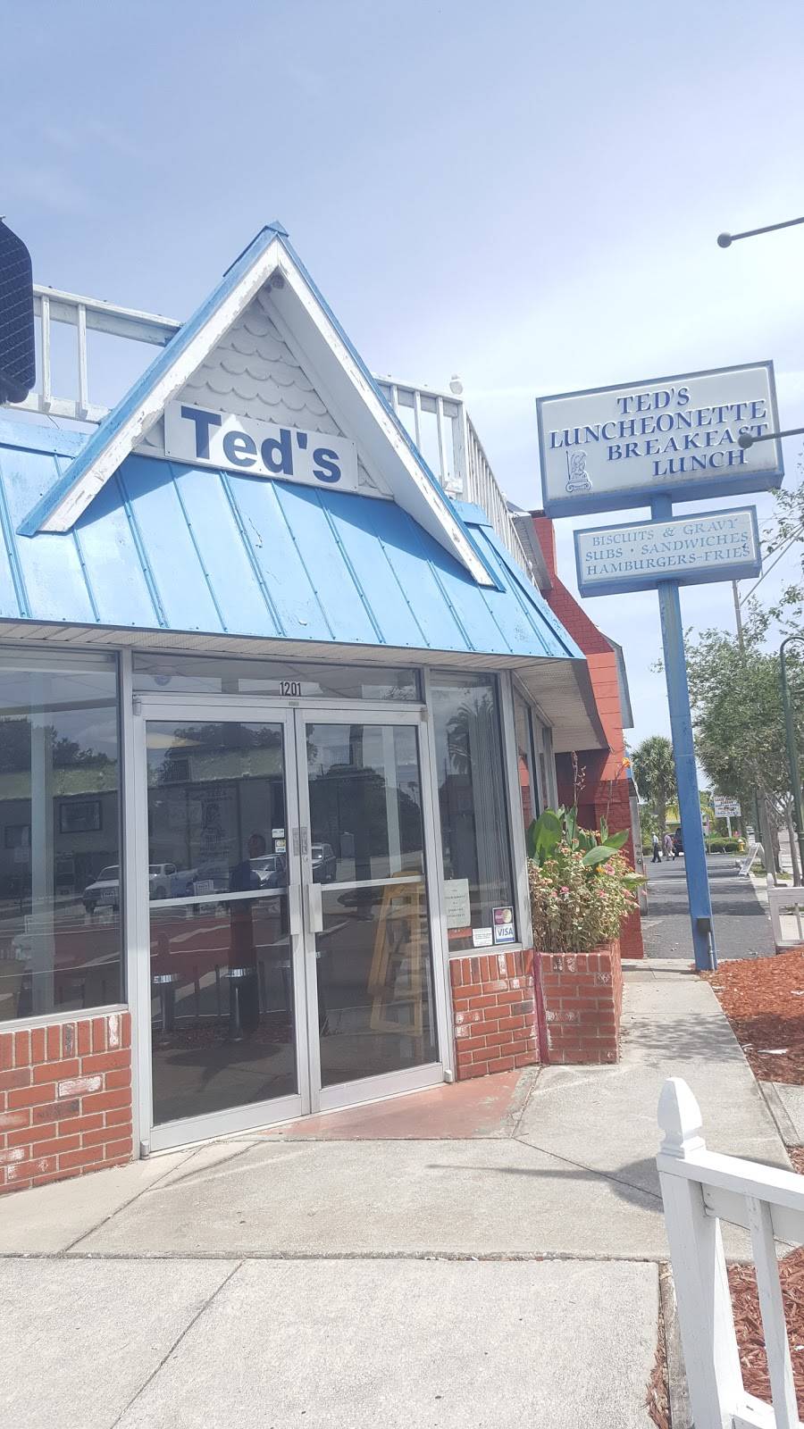 Teds Luncheonette | restaurant | 1201 Clearwater Largo Rd N, Largo, FL 33770, USA | 7275842565 OR +1 727-584-2565