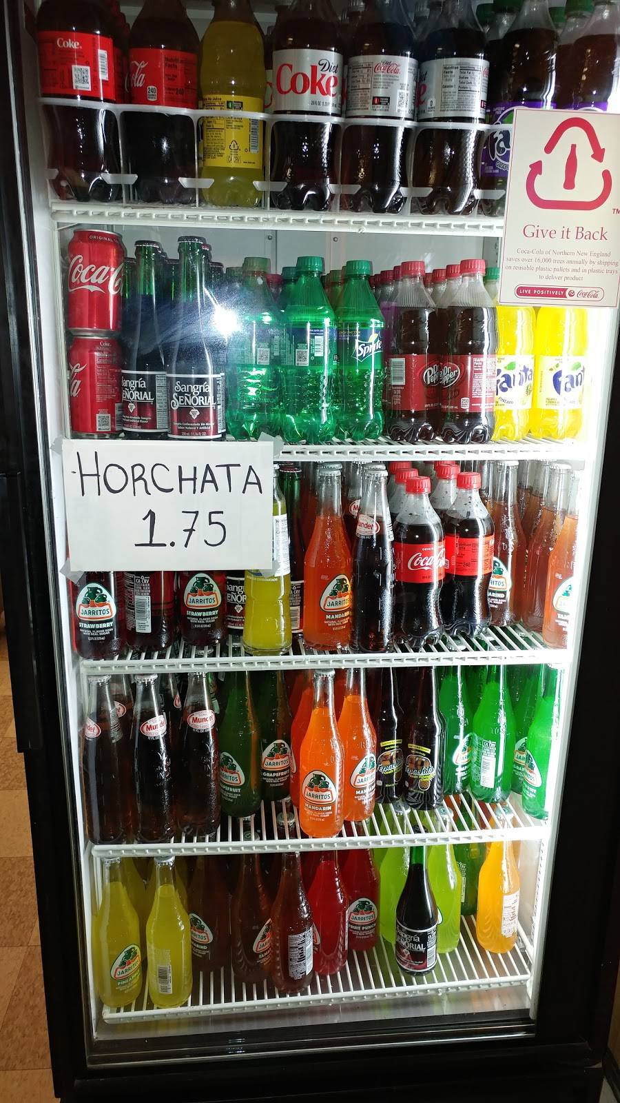 Super wings | restaurant | 112 Whitney St, Leominster, MA 01453, USA | 9785377186 OR +1 978-537-7186