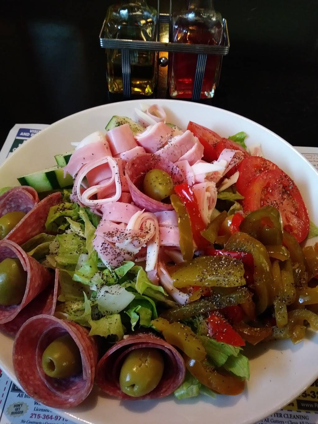 Giuseppes Pizza & Family Restaurant | restaurant | 1380 Street Rd, Warminster, PA 18974, USA | 2156745550 OR +1 215-674-5550