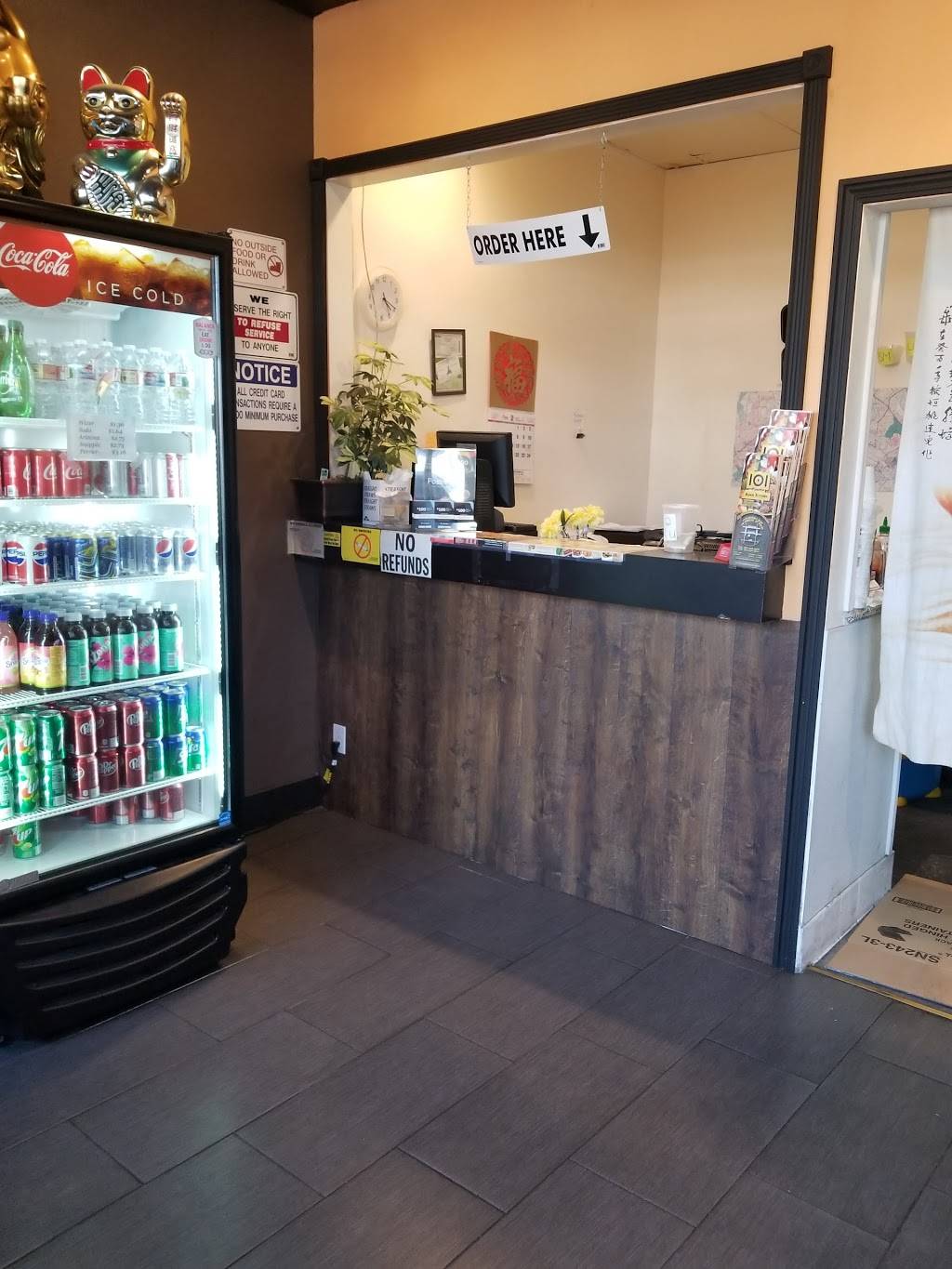 101 Asian Kitchen | restaurant | 2547, 7170 Beverly Blvd, Los Angeles, CA 90036, USA | 3239342999 OR +1 323-934-2999