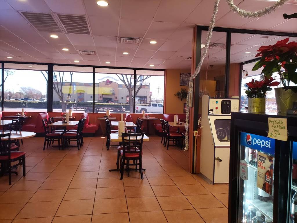 Tonys Barbecue & Steakhouse | restaurant | 4700 Twin City Hwy, Groves, TX 77619, USA | 4099627427 OR +1 409-962-7427