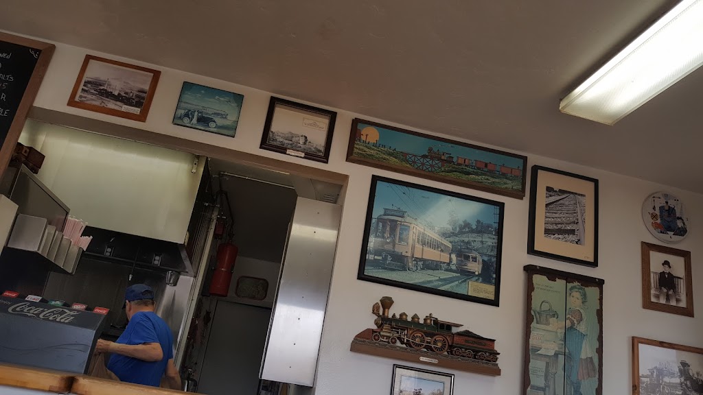 Burger Depot | restaurant | 31337 CA-18, Lucerne Valley, CA 92356, USA | 7602486576 OR +1 760-248-6576