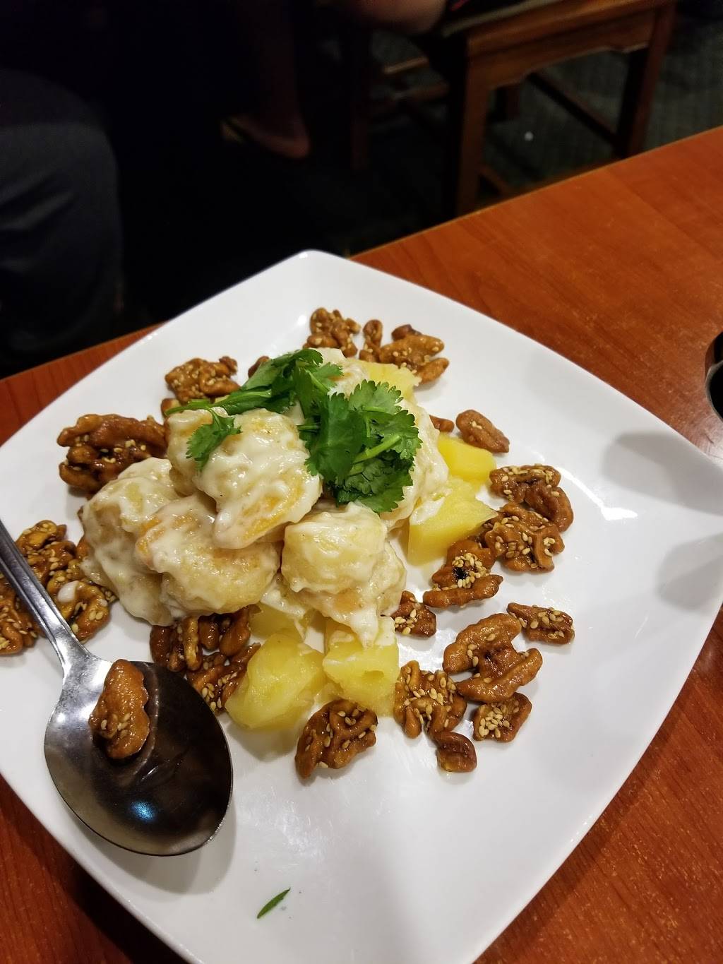 Four Seasons Chinese Restaurant | restaurant | 0300, 342 N Clovis Ave, Clovis, CA 93612, USA | 5593248438 OR +1 559-324-8438