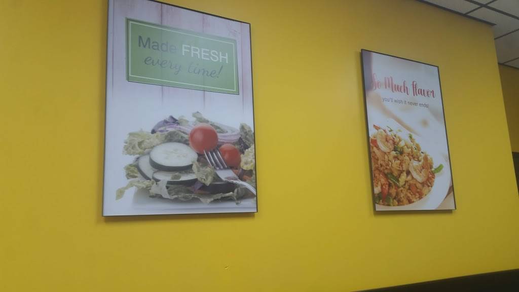 American Deli | restaurant | 5700 University Pointe Blvd #101, Charlotte, NC 28262, USA | 7045488045 OR +1 704-548-8045