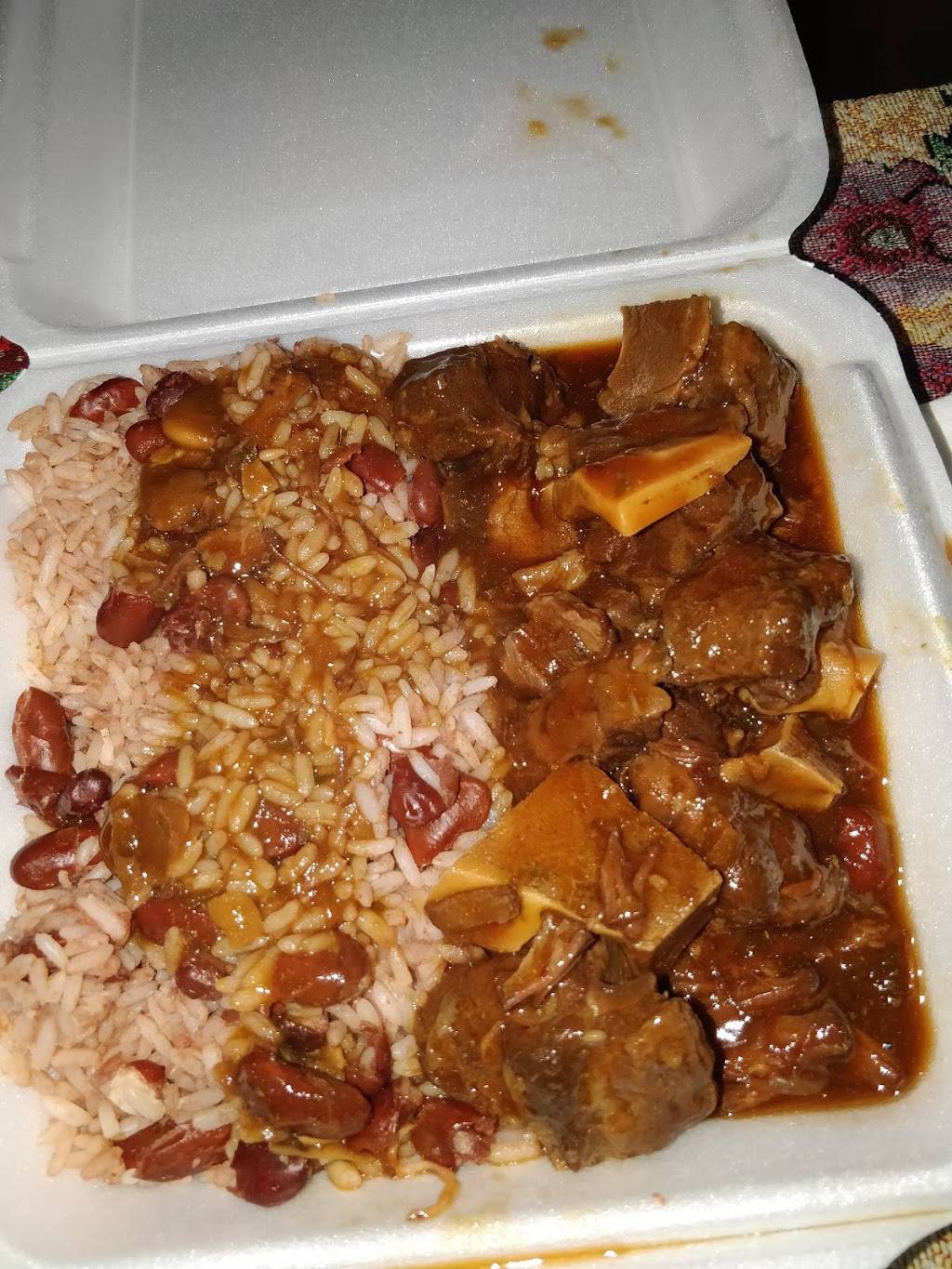 Jerk & BBQ Haven - Authentic Jamaican Food | restaurant | 488 Eglinton Ave W, Mississauga, ON L5R 0G2, Canada | 9058904545 OR +1 905-890-4545