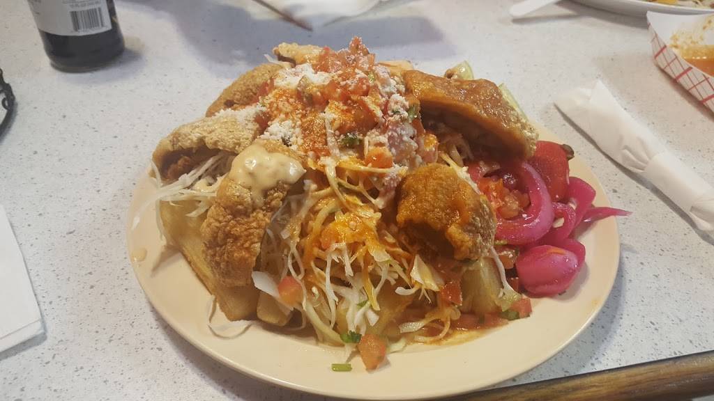 El Sabor Catracho | restaurant | 8015 Pendleton Pike, Indianapolis, IN 46226, USA | 3174929498 OR +1 317-492-9498