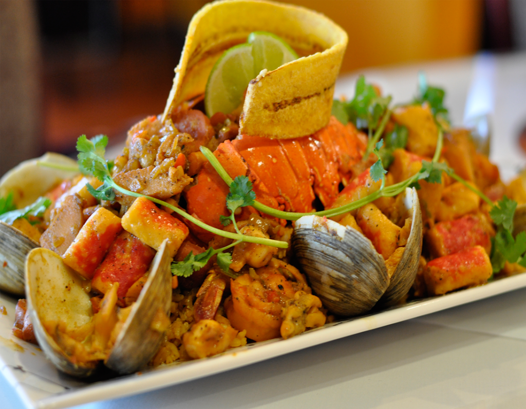 Lechonera El Caribe Restaurante | restaurant | 7591 University Blvd, Winter Park, FL 32792, USA | 4079603392 OR +1 407-960-3392