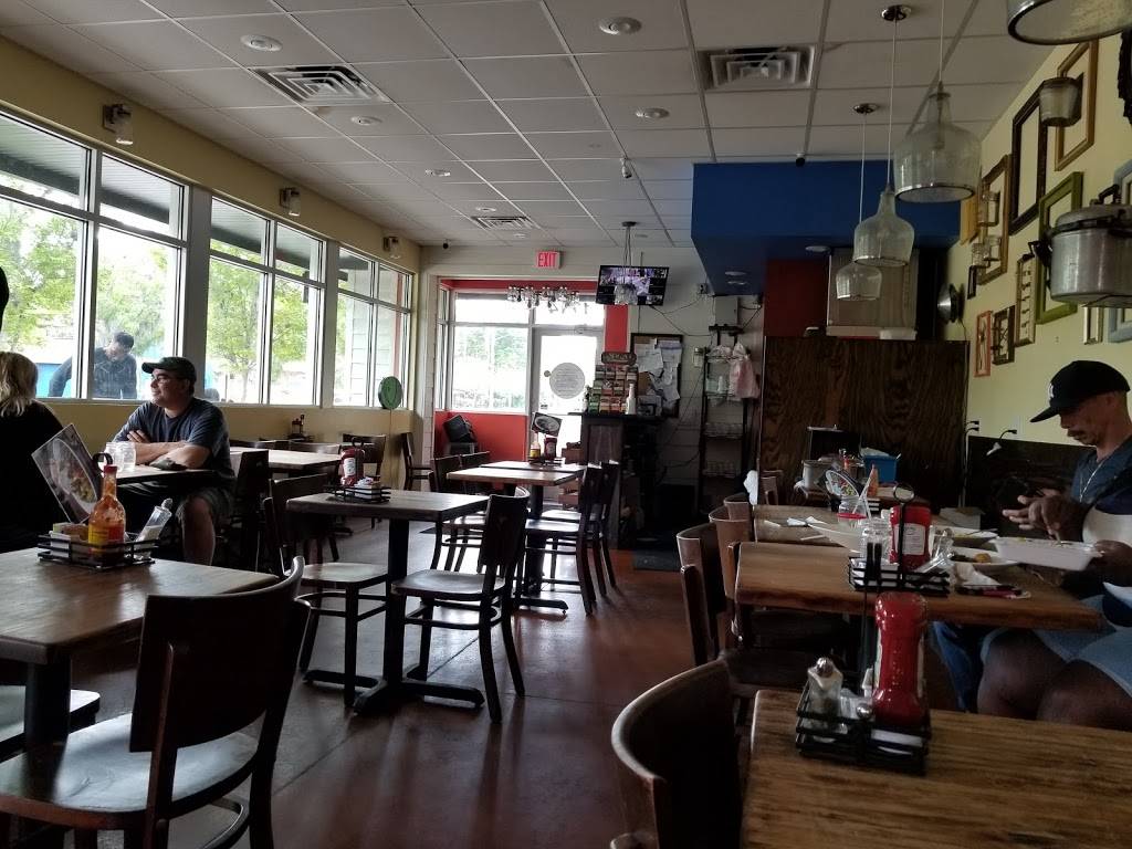 Southern Charm Kitchen | restaurant | 1714 SE Hawthorne Rd, Gainesville, FL 32641, USA | 3525055553 OR +1 352-505-5553