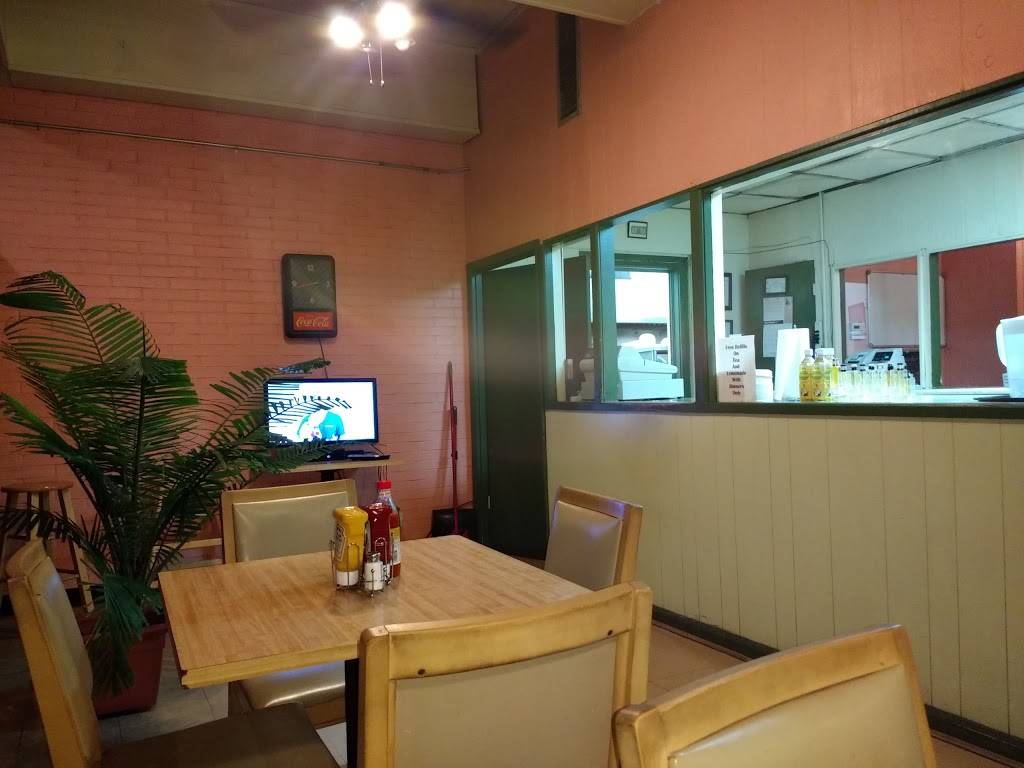 James Fish & Chicken | restaurant | 905 S Wayne St, Milledgeville, GA 31061, USA | 4784538696 OR +1 478-453-8696