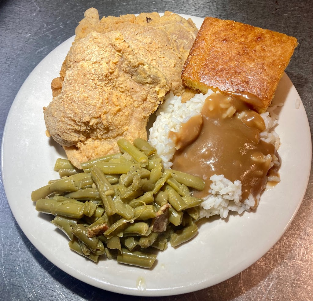 Annie M’s Cafe | restaurant | 740 US 49 Suite A, Flora, MS 39071, USA | 6014015022 OR +1 601-401-5022