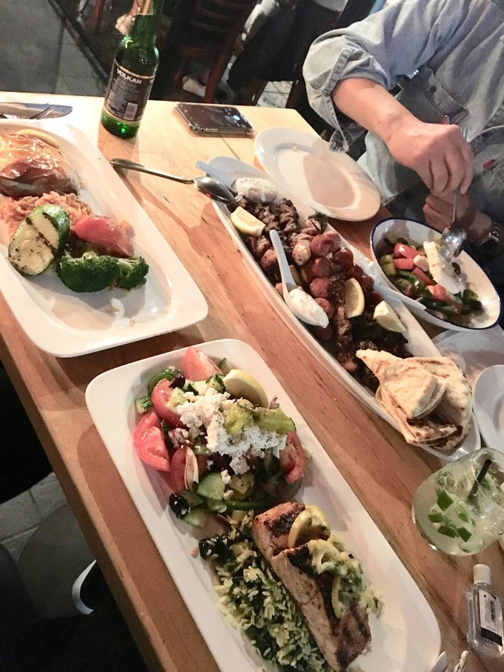 Colossus Greek Taverna | restaurant | 280 Lakeshore Rd E, Mississauga, ON L5G 1H2, Canada | 9052712853 OR +1 905-271-2853