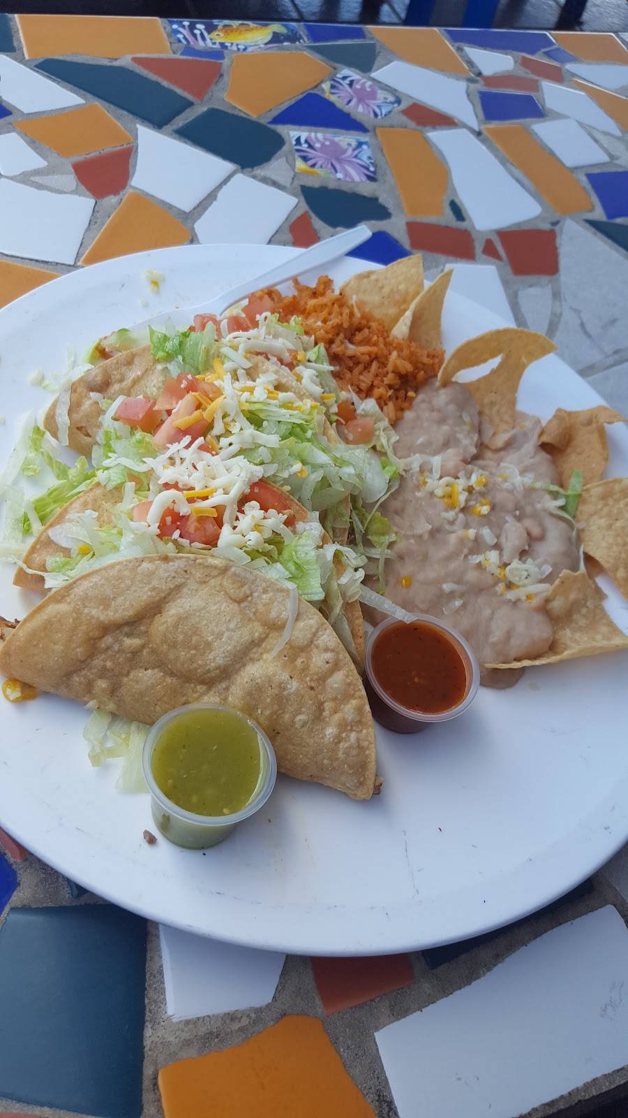 El Super Burrito Jr | restaurant | 10241 Lower Azusa Rd, Temple City, CA 91780, USA | 6264441334 OR +1 626-444-1334