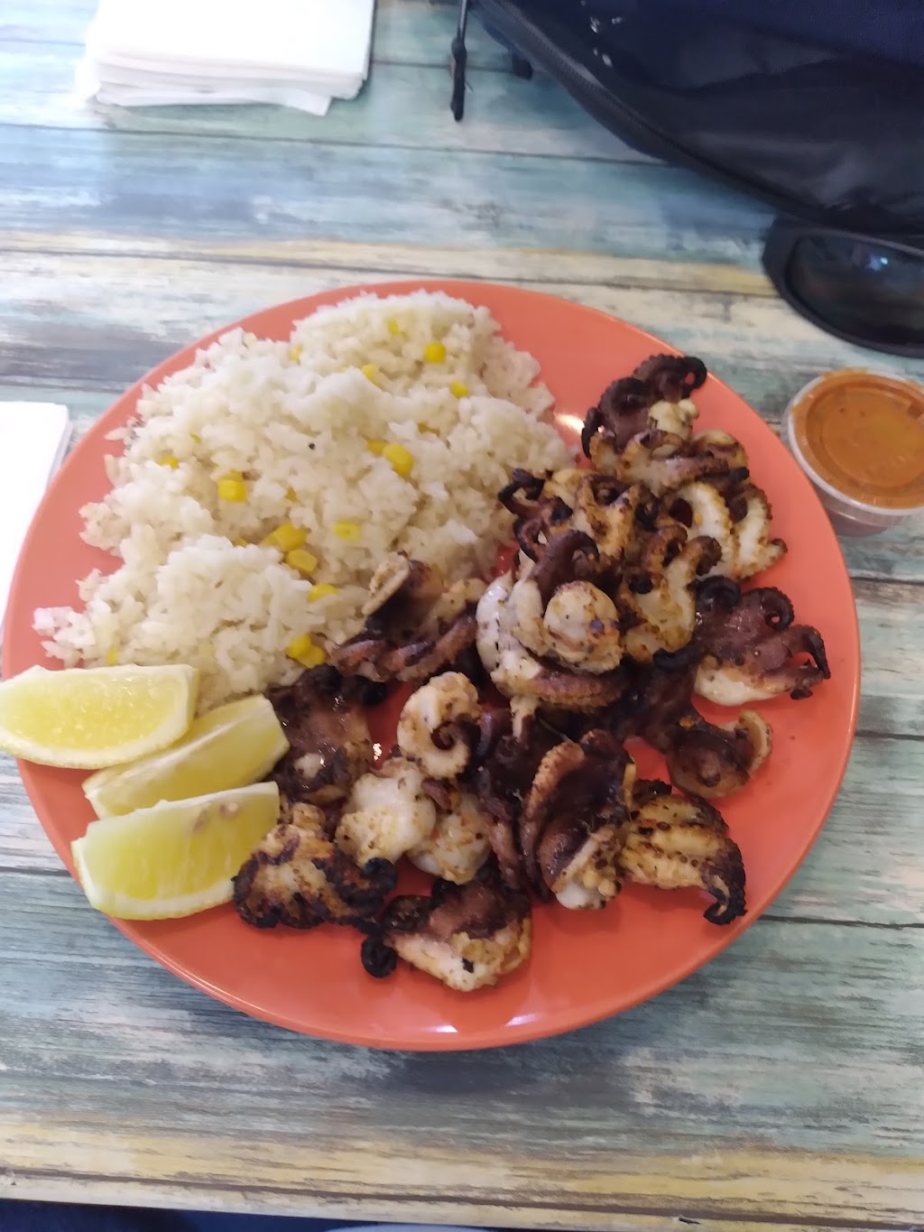 Seafood lovers fried 2 | restaurant | 31 E Main St, Freehold, NJ 07728, USA | 6099330262 OR +1 609-933-0262