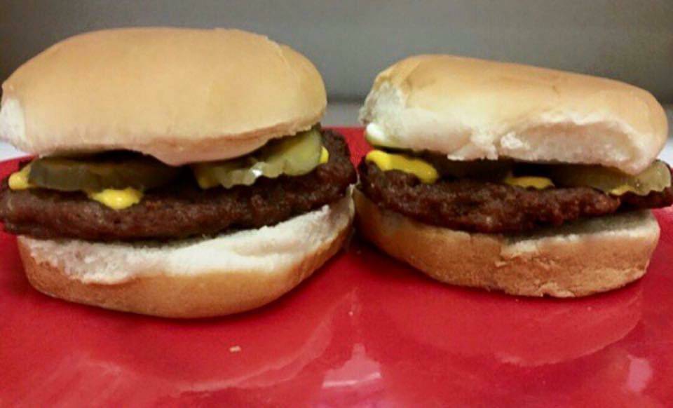 Hometown Pizza | restaurant | 1159 SuiteB N Frontage Road, Baldwyn, MS 38824, USA | 6623652822 OR +1 662-365-2822