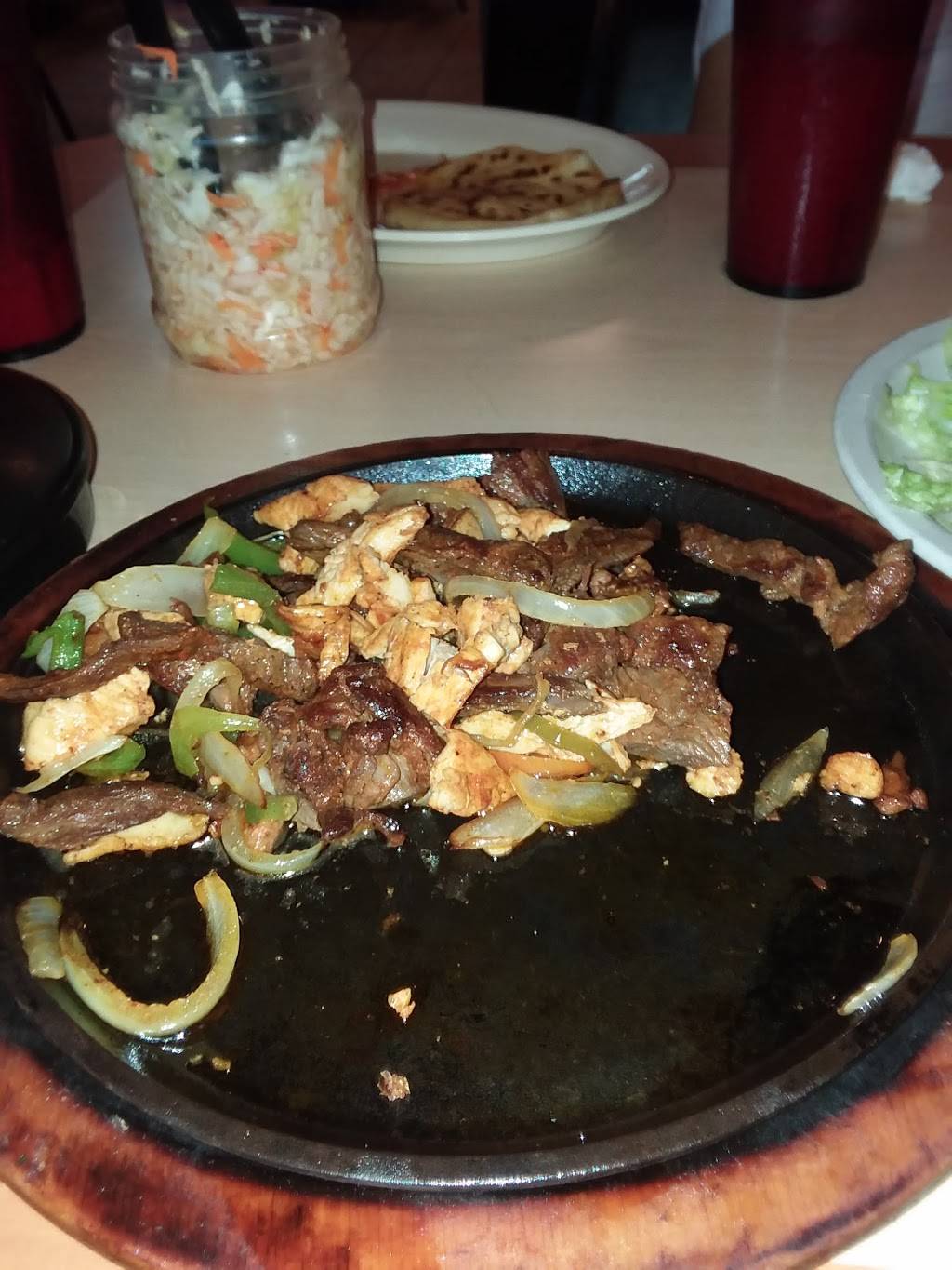 Market Latina | restaurant | 3050 S 1st St #227, Garland, TX 75041, USA | 9722788188 OR +1 972-278-8188