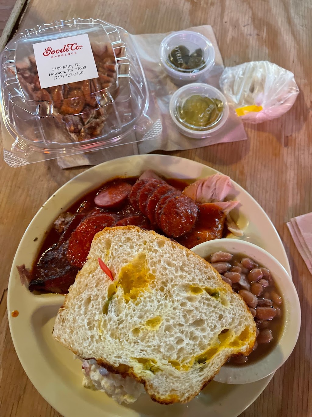 Goode Company Barbeque Hall of Flame | restaurant | 5015 Kirby Dr, Houston, TX 77098, USA | 7132246633 OR +1 713-224-6633