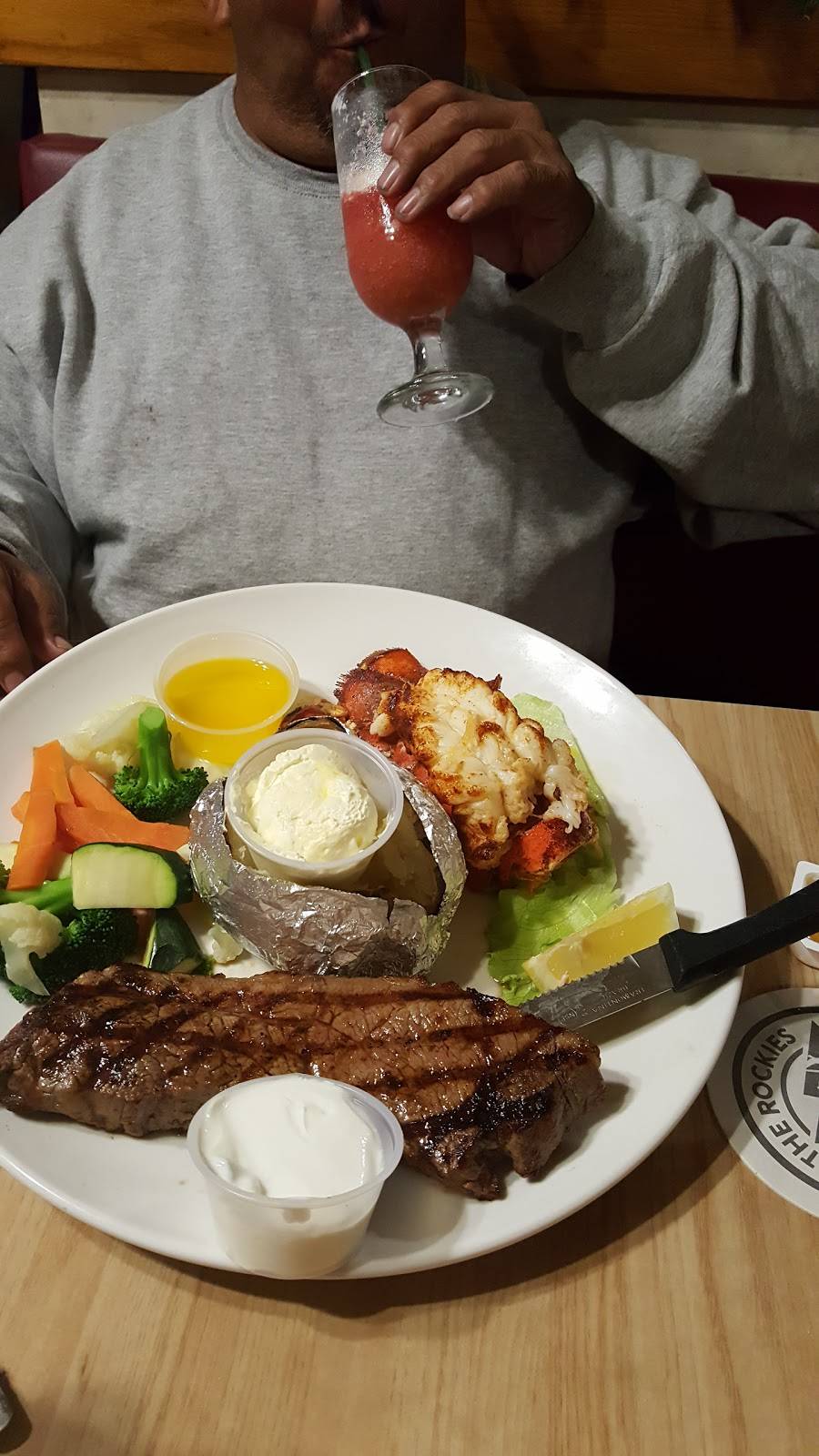 Sherwood Inn | restaurant | 2988 Almaden Expy, San Jose, CA 95125, USA | 4082662480 OR +1 408-266-2480