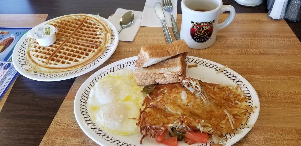 Waffle House | meal takeaway | 11213 Frontage Rd, Walton, KY 41094, USA | 8594857131 OR +1 859-485-7131