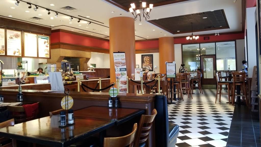 Corner Bakery Cafe | bakery | 301 N Market St #100, Dallas, TX 75202, USA | 2146518650 OR +1 214-651-8650