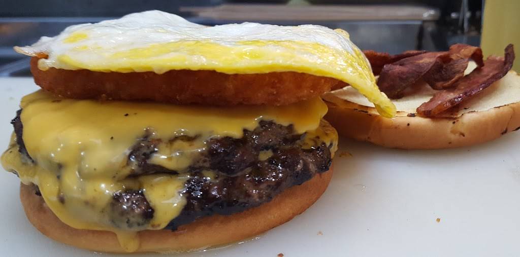 Burger Madness Seattle | restaurant | 4117 4th Ave S, Seattle, WA 98134, USA | 2066233178 OR +1 206-623-3178