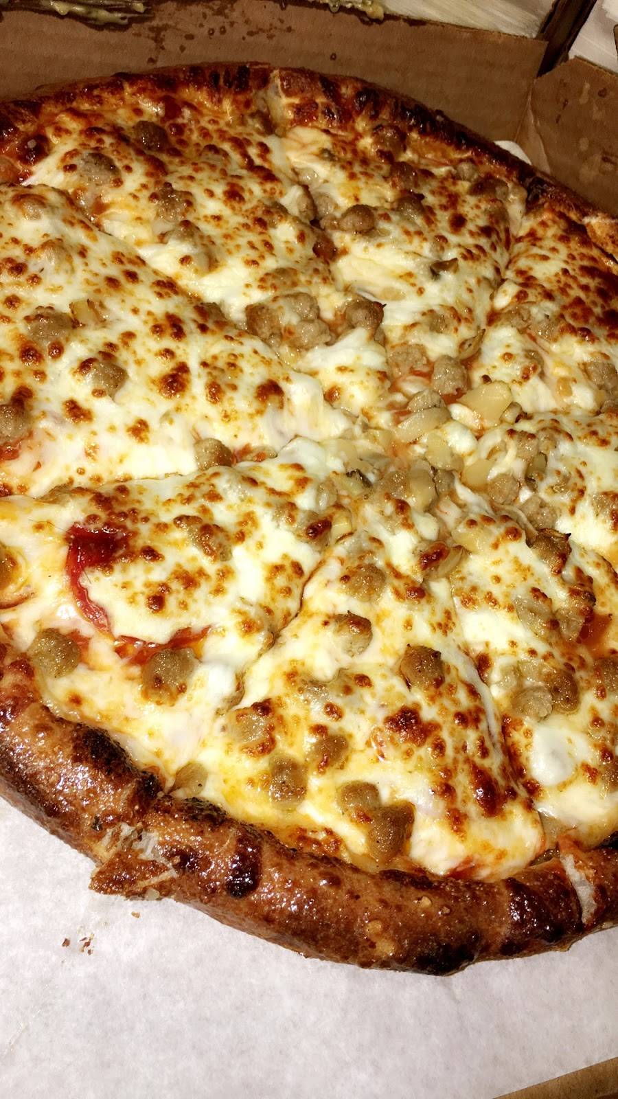 Patinos Restaurant/ TOP ROCCOS FIREHOUSE PIZZA | restaurant | 14304 Puritas Ave, Cleveland, OH 44135, USA | 2164762990 OR +1 216-476-2990