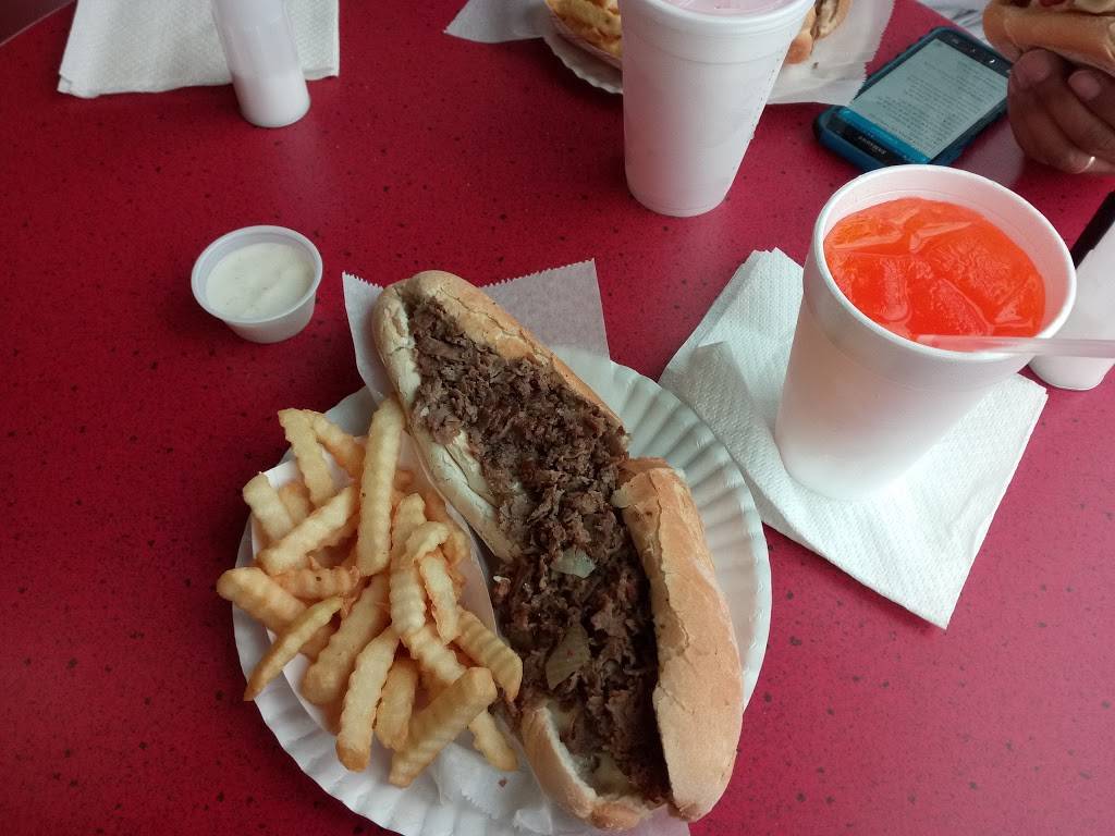 Laspadas Original Philly Cheesesteaks & Hoagies | restaurant | 4301 FL-46, Sanford, FL 32771, USA | 4073221011 OR +1 407-322-1011