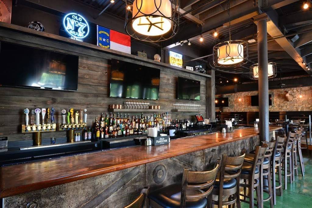 Five Points Public House | restaurant | 304 E Main St, Albemarle, NC 28001, USA | 7045509647 OR +1 704-550-9647