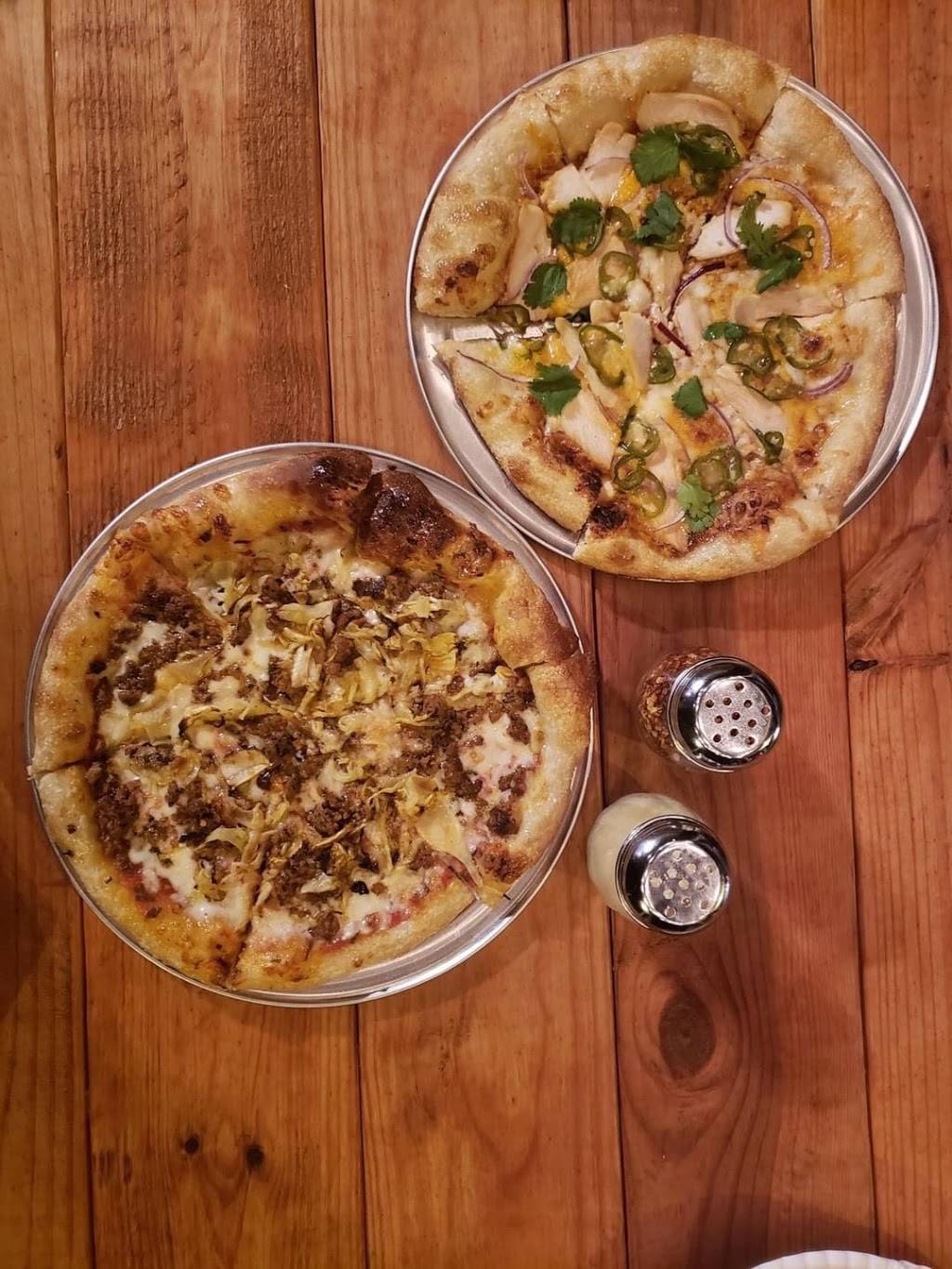 Gastronomical Tarrytown | restaurant | 3111 W 35th St, Austin, TX 78703, USA | 5128208365 OR +1 512-820-8365