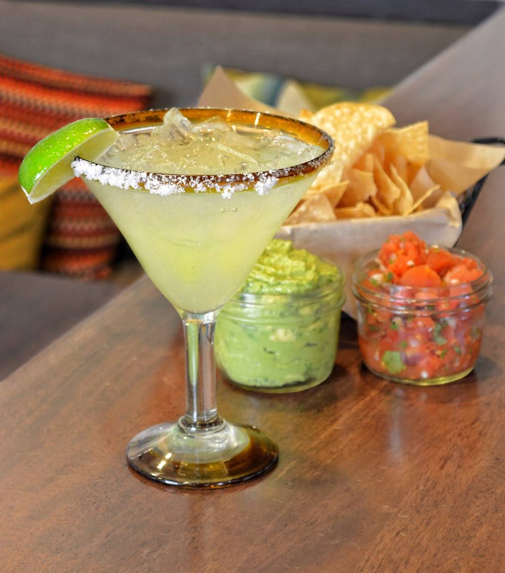 Petes Sunset Grille | restaurant | 21500 CA-1, Huntington Beach, CA 92648, USA | 7148454775 OR +1 714-845-4775