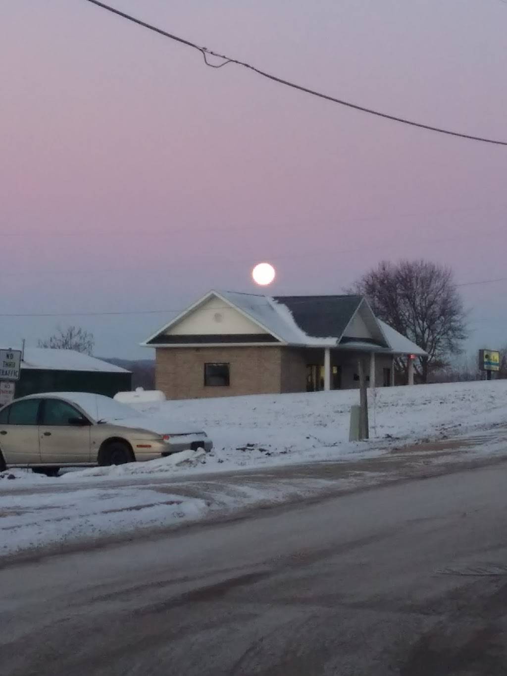 Dairy Queen Grill & Chill | restaurant | 4200 Mormon Coulee Rd, La Crosse, WI 54601, USA | 6087961440 OR +1 608-796-1440