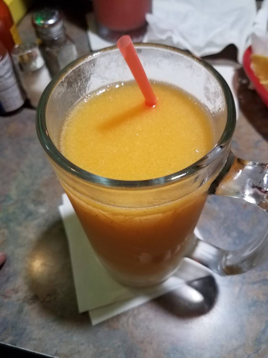 Los Potrillos | restaurant | 1305 Lincoln Ave, Charleston, IL 61920, USA | 2173456440 OR +1 217-345-6440