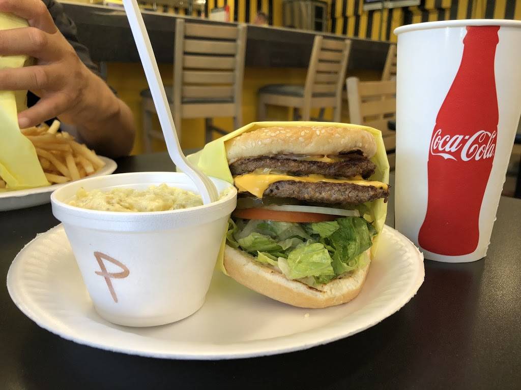 Flookys | meal takeaway | 21034 Victory Blvd, Woodland Hills, CA 91367, USA | 8183407797 OR +1 818-340-7797